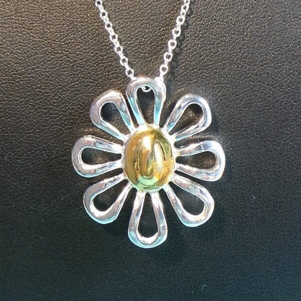 Sunny, Silver Plated Daisy Necklace