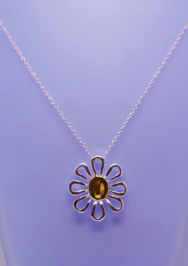 Sunny, Silver Plated Daisy Necklace