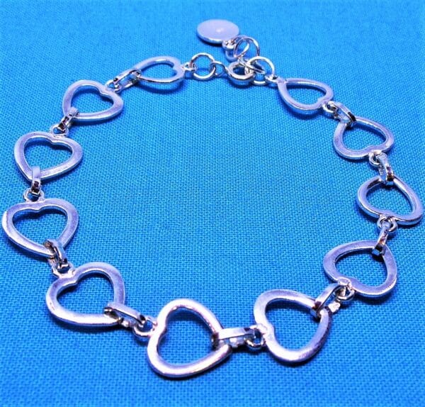 Stunning Silver Love Heart Bracelet