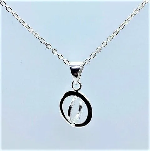 On Trend, Bijou, Sterling Silver Double Circles Pendant on 18″ Silver Chain