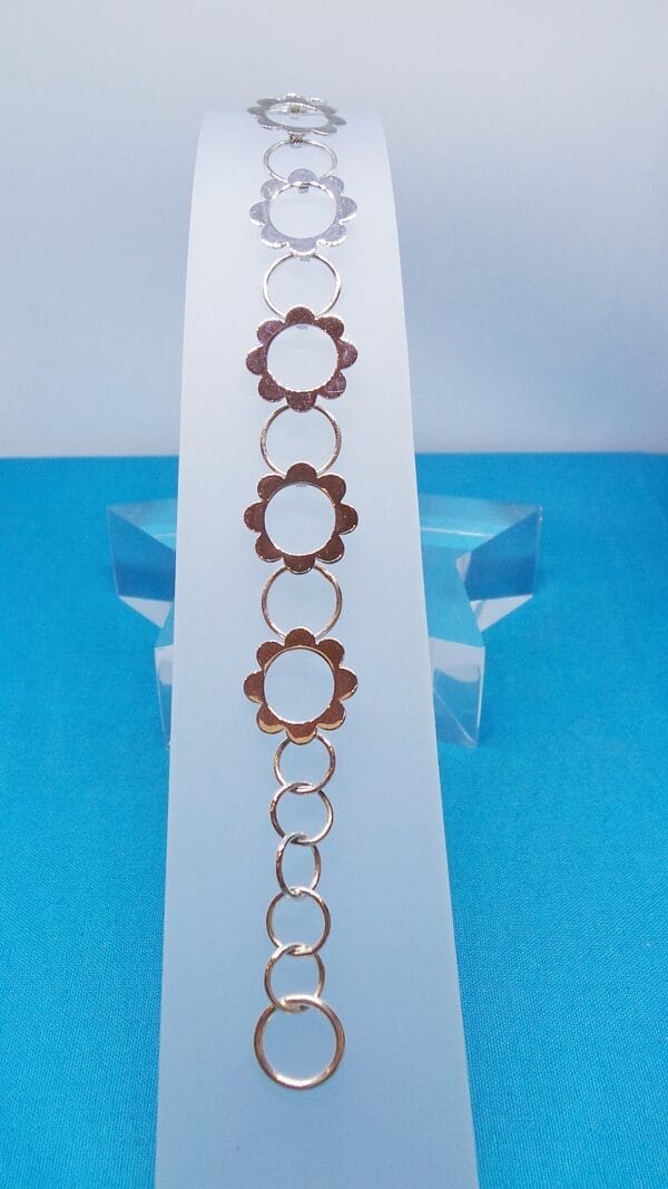 Sterling Silver Circle Flower Silhouettes Link Bracelet