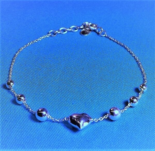 Classical Heart and Sterling Silver Ball Bracelet