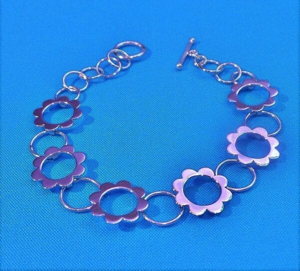 Sterling Silver Circle Flower Silhouettes Link Bracelet