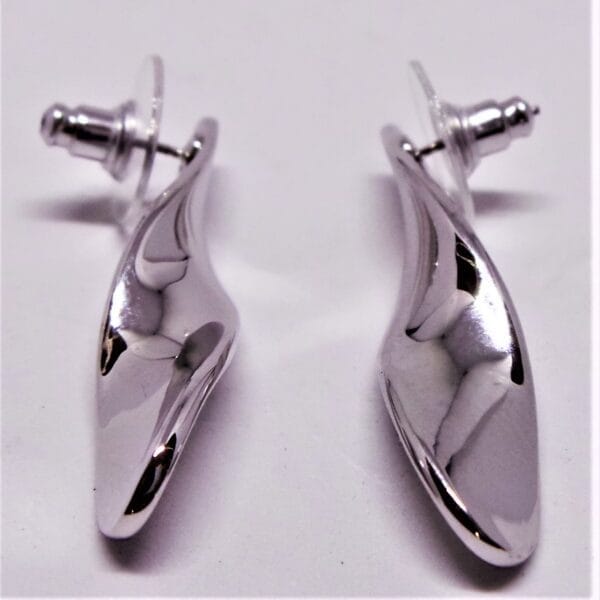 On Trend Classy Rhodium Plated Earrings