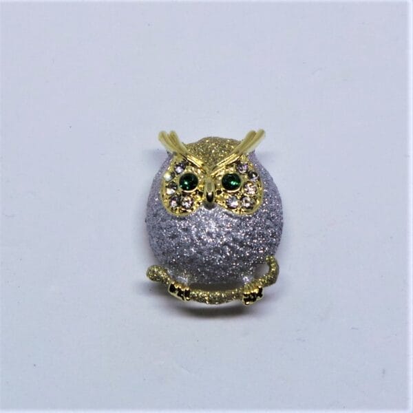 Cute Sparkling Diamonte Owl Brooch