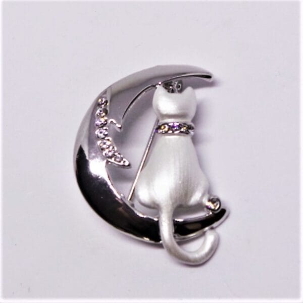 Stunning Sparkly Half Moon Cat Brooch